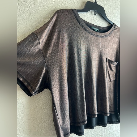Metallic Crop top Short sleeve -wild Fable - Picture 5 of 7